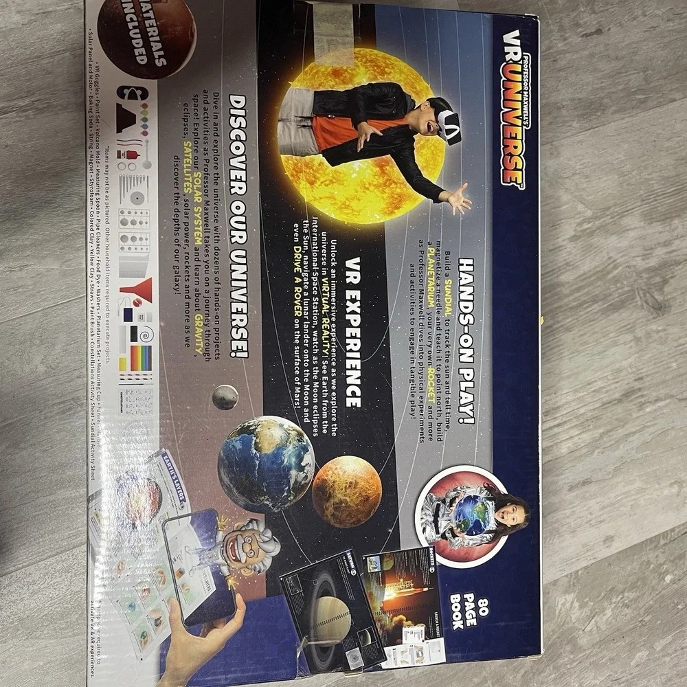 Professor Maxwell's VR Universe Open‎ Box But New